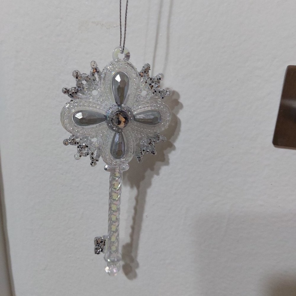 Glittering Key Cross Xmas Ornament